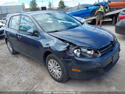 VOLKSWAGEN GOLF 2012