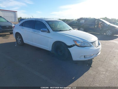 CHRYSLER 200 2014