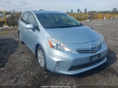 TOYOTA PRIUS V 2012