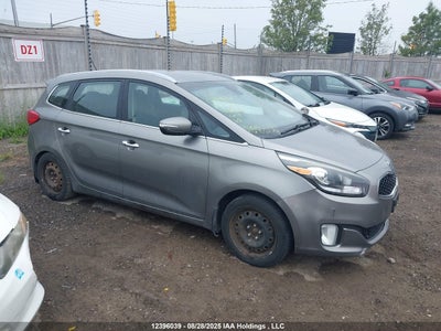 KIA RONDO 2015