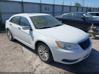 CHRYSLER 200 2011