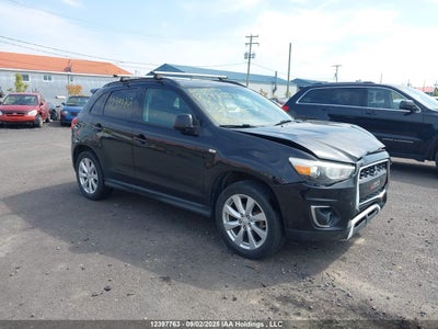 MITSUBISHI RVR 2015