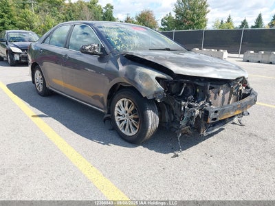 TOYOTA CAMRY 2014
