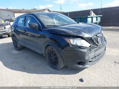 NISSAN QASHQAI 2018