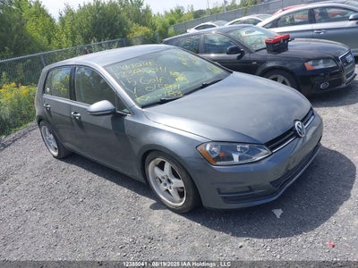 VOLKSWAGEN GOLF 2015