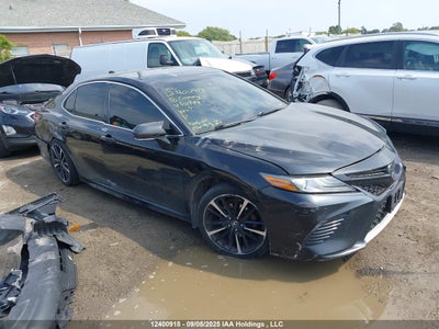 TOYOTA CAMRY 2018