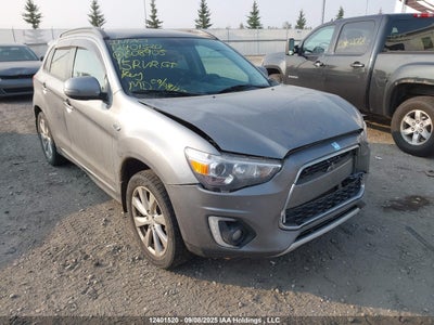 MITSUBISHI RVR 2015