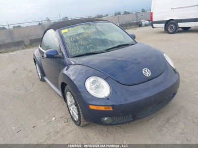VOLKSWAGEN NEW BEETLE 2008