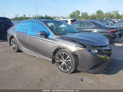 TOYOTA CAMRY 2020