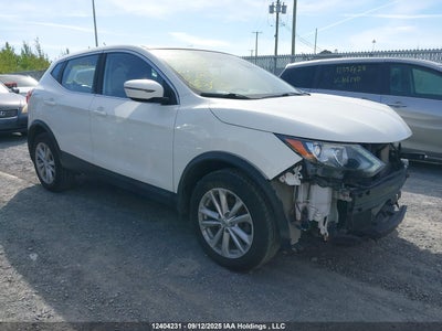 NISSAN QASHQAI 2017