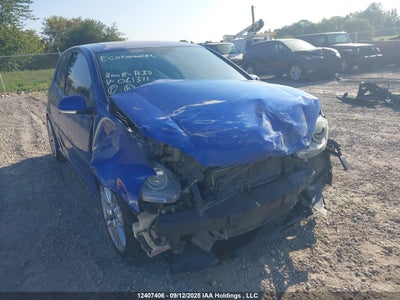 VOLKSWAGEN R32 2008