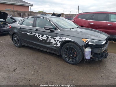 FORD FUSION HYBRID 2019