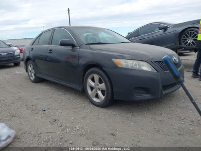 TOYOTA CAMRY 2011
