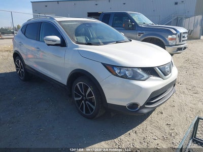 NISSAN QASHQAI 2019