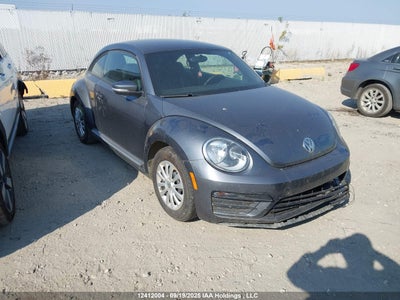 VOLKSWAGEN BEETLE 2017