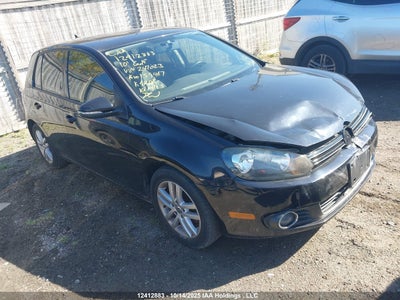 VOLKSWAGEN GOLF 2010
