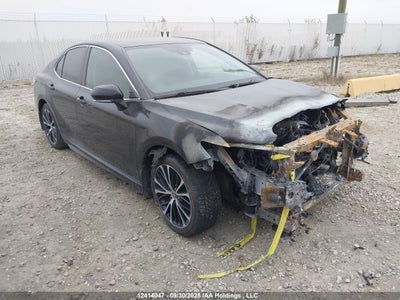 TOYOTA CAMRY 2020