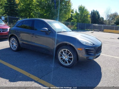 PORSCHE MACAN 2016