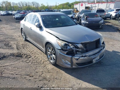 HYUNDAI GENESIS 2012