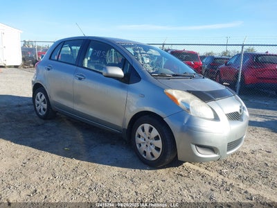 TOYOTA YARIS 2009