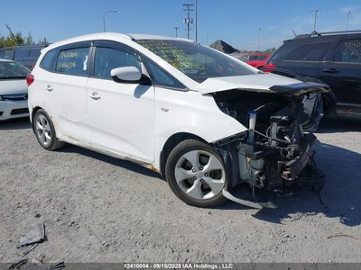 KIA RONDO 2015