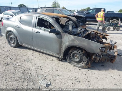 DODGE AVENGER 2013