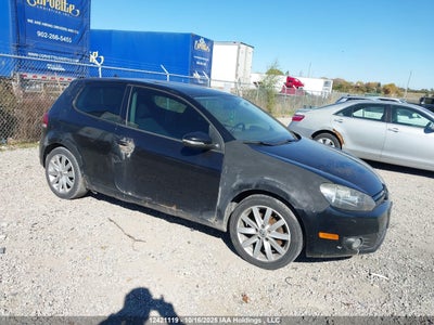 VOLKSWAGEN GOLF 2010