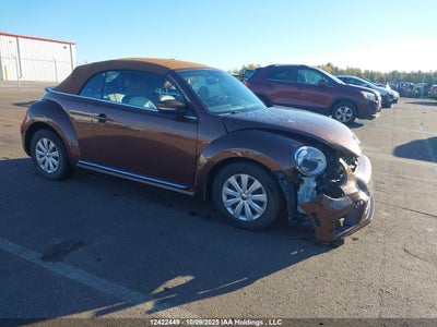 VOLKSWAGEN BEETLE 2017