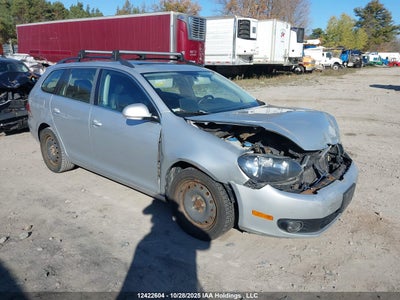 VOLKSWAGEN GOLF 2011
