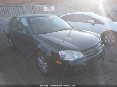 VOLKSWAGEN GOLF CITY 2010