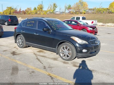 INFINITI JOURNEY 2013