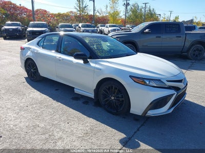 TOYOTA CAMRY 2021