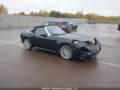 FIAT 124 SPIDER 2017