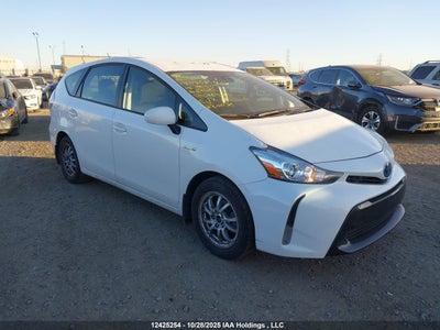 TOYOTA PRIUS V 2018