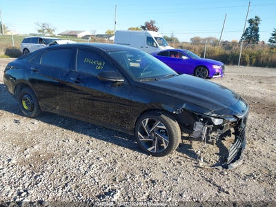 HYUNDAI ELANTRA 2024