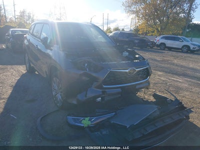 TOYOTA HIGHLANDER 2021