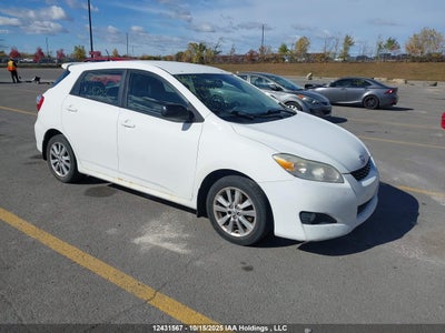 TOYOTA MATRIX 2010