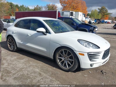 PORSCHE MACAN 2015