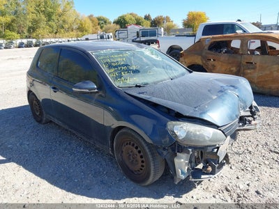 VOLKSWAGEN GOLF 2012