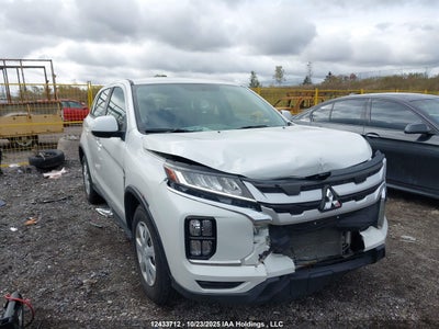 MITSUBISHI RVR 2020