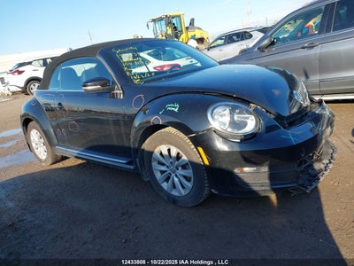 VOLKSWAGEN BEETLE 2013