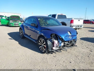 VOLKSWAGEN BEETLE 2014