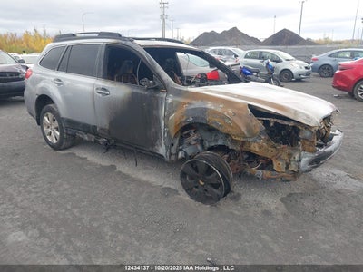 SUBARU OUTBACK 2012