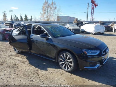 AUDI A4 2023