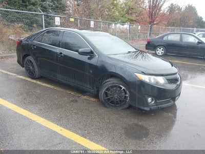 TOYOTA CAMRY 2014