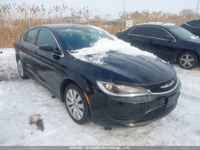 CHRYSLER 200 2015