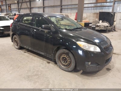 TOYOTA MATRIX 2010