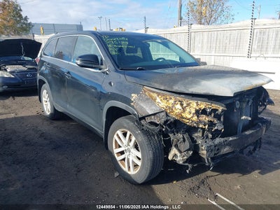 TOYOTA HIGHLANDER 2016