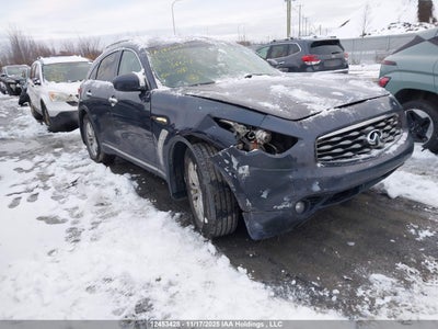 INFINITI FX35 2009