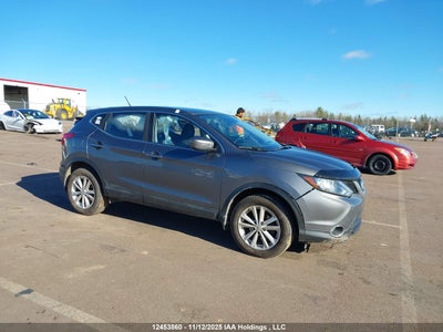 NISSAN QASHQAI 2017